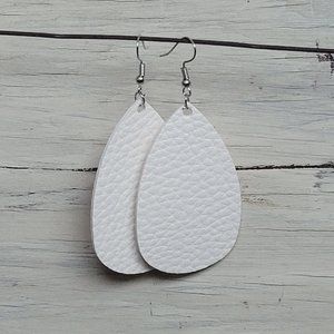 Leather Earrings - Off White